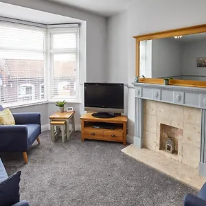 Host & - Cobblestones , Marske-by-the-Sea United Kingdom